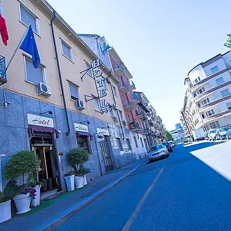 Adriano Hotel 3*