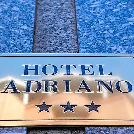 Adriano 3*