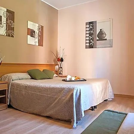 Hotel Adriano