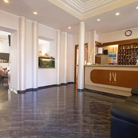 Adriano Hotel Turín