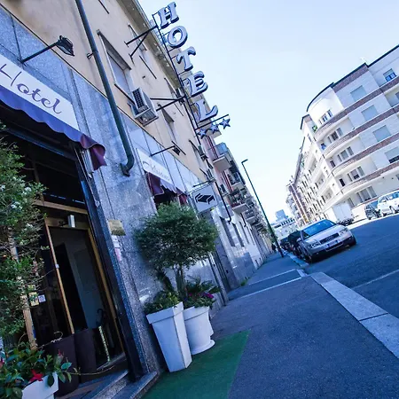 Adriano Hotel Turín