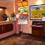 Adriano Hotel 3*